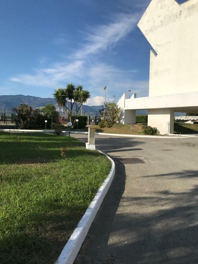 Appartamento Gio Lamezia Terme Exterior foto